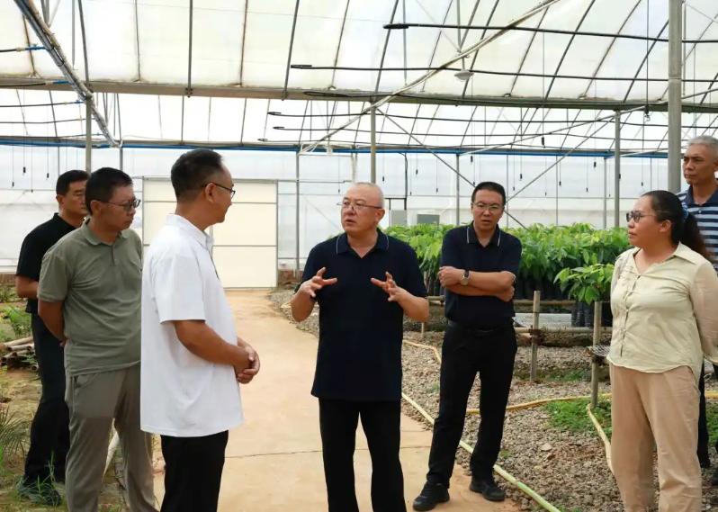 1759590960062_800X569